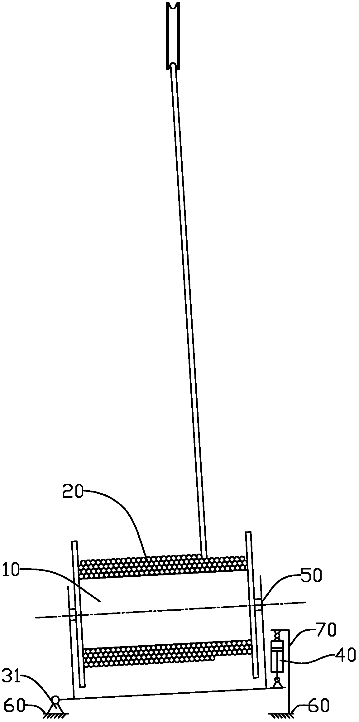 Winch with angle-adjustable winding drum axis