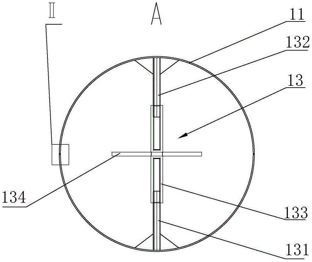 Heating device and bearing system for bearing protection of wind power generator