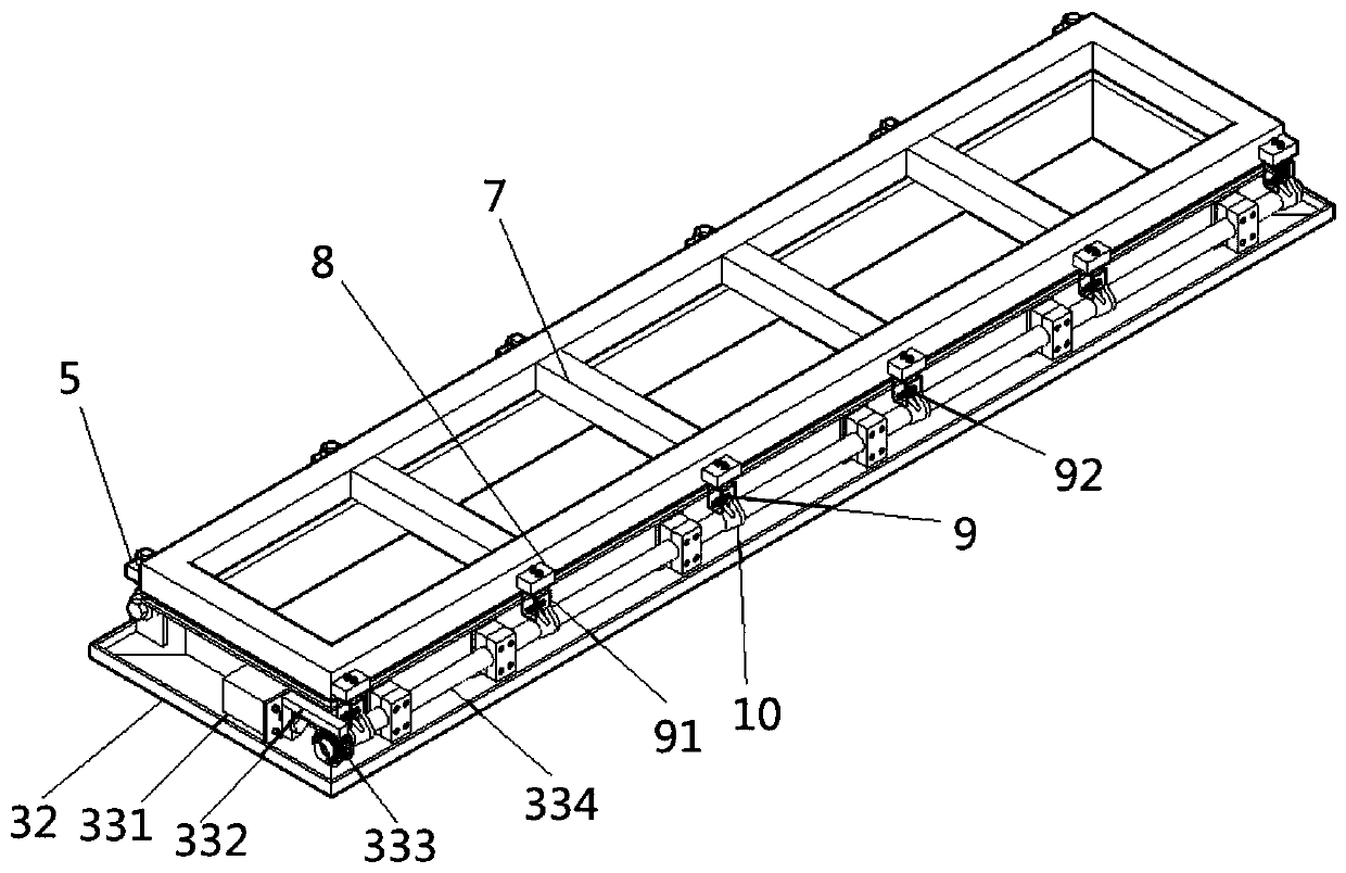 Hydraulic door type self-flushing device for rainwater storage pond