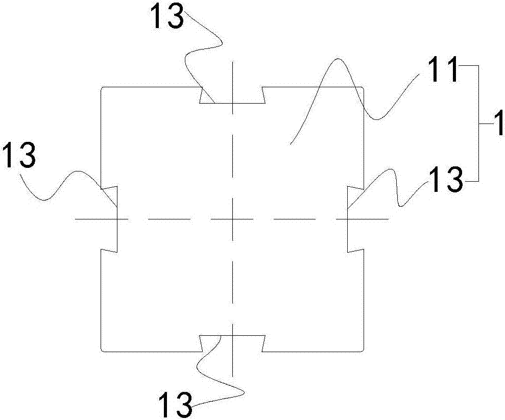 Externally-convex core and vulcanized mould