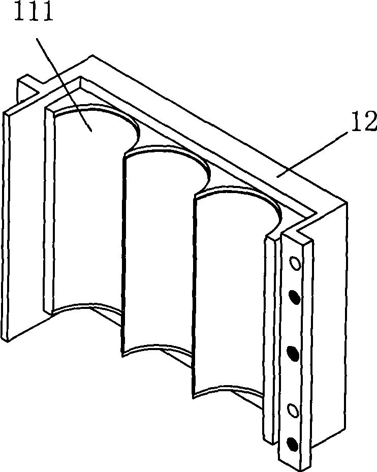 Capacitor with high heat radiation power