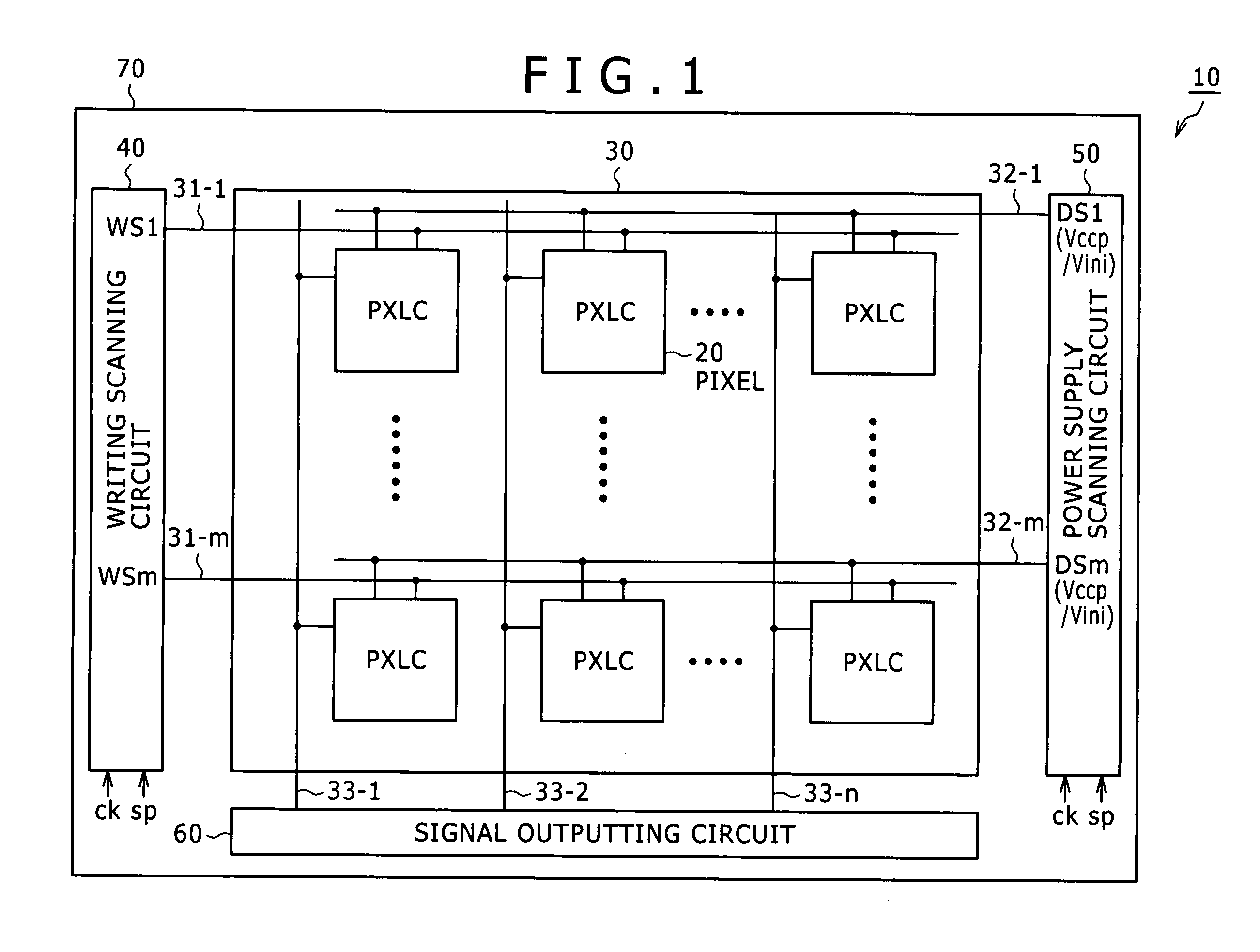 Display device, method of laying out light emitting elements, and electronic device