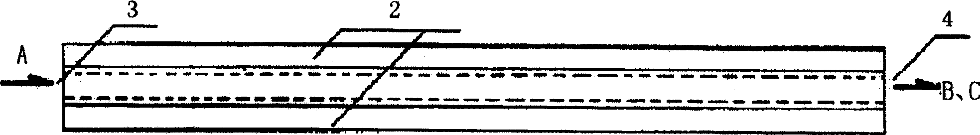 Paramagnetic laminar-flow self-aggregation type oxygen enrichment device