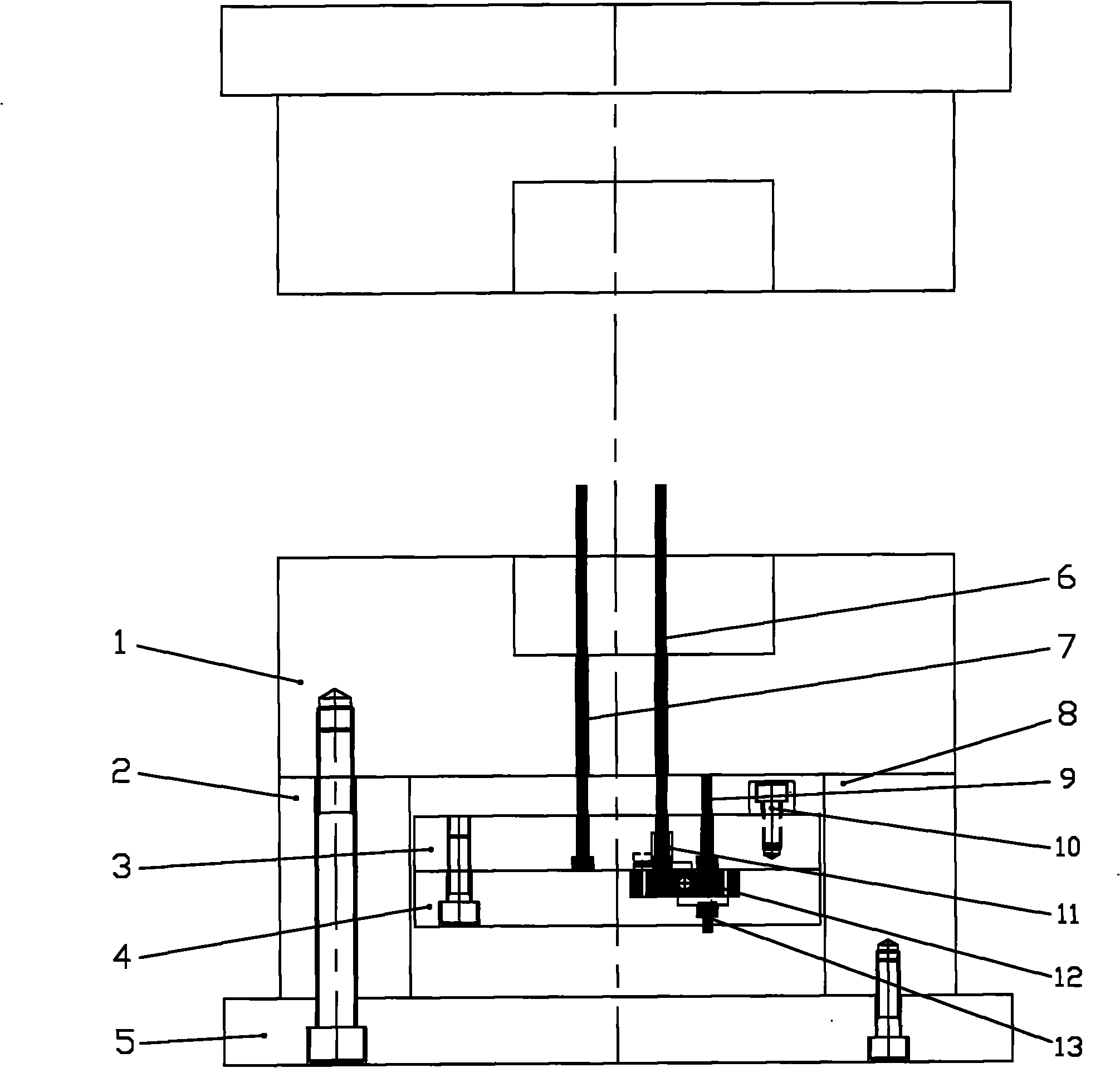 Ejection mechanism for injection mould