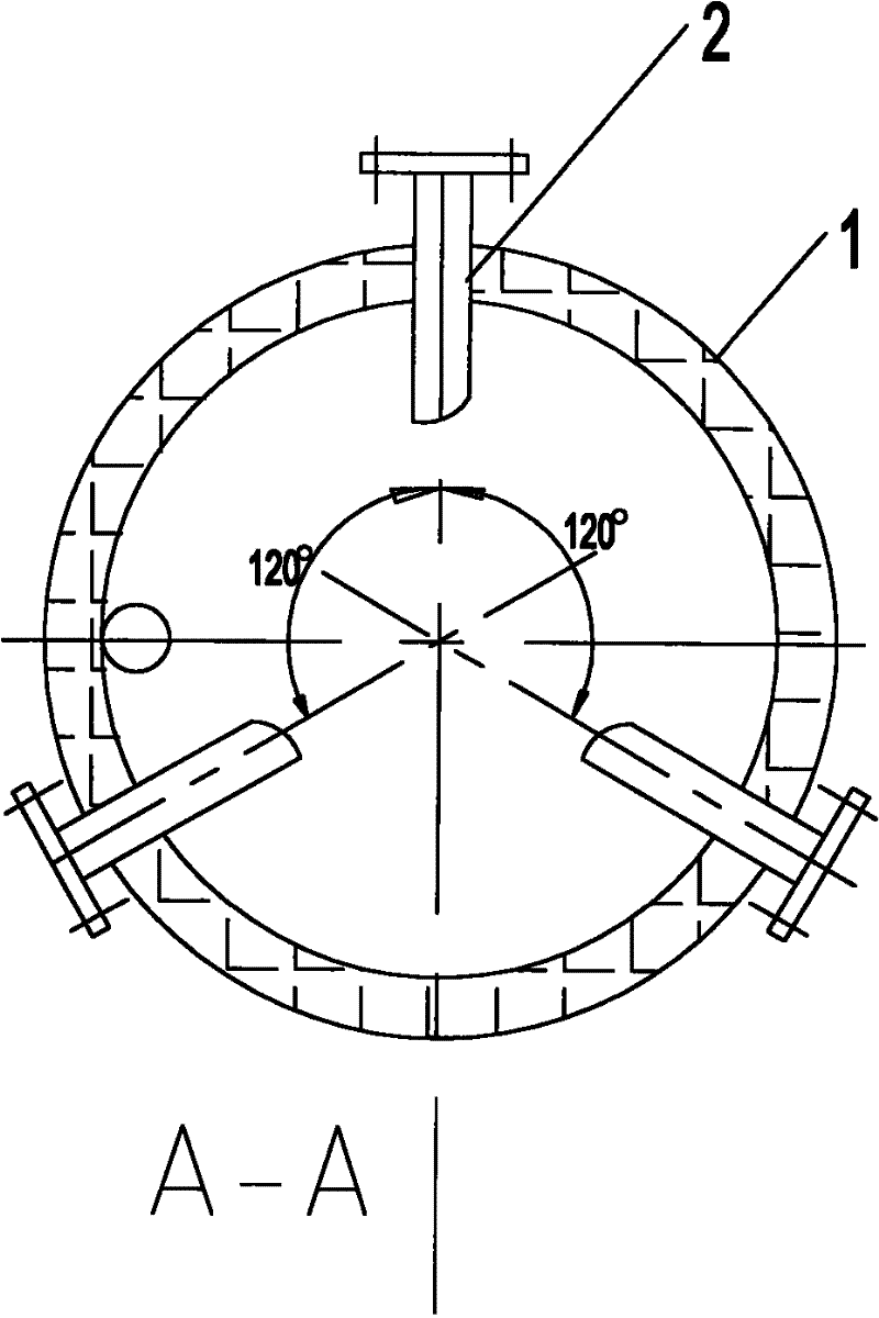 A device for producing combustible gas by plasma pyrolysis and oxygen-enriched combustion-supporting materials