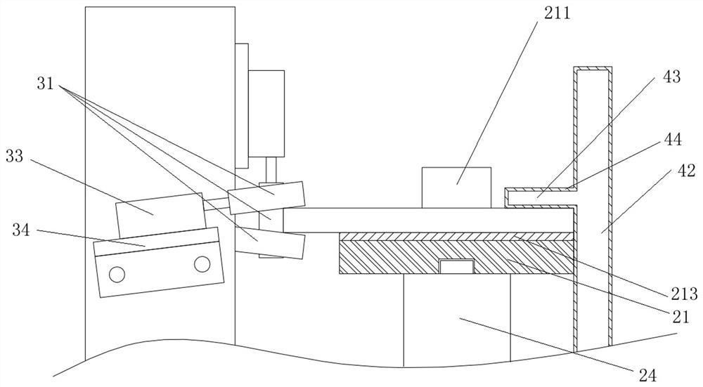 Bamboo chip end machining equipment