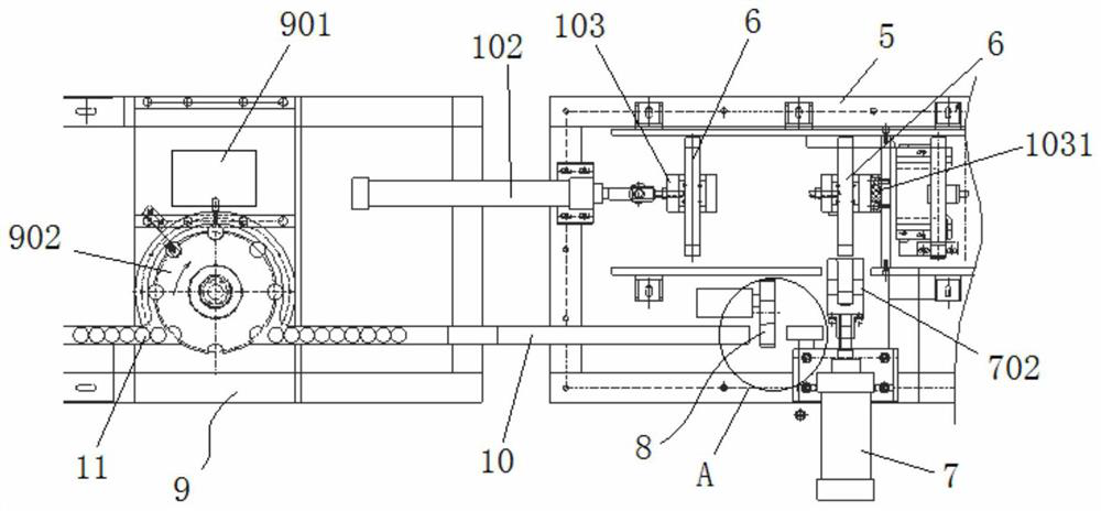 Automatic cap pressing mechanism of fuse