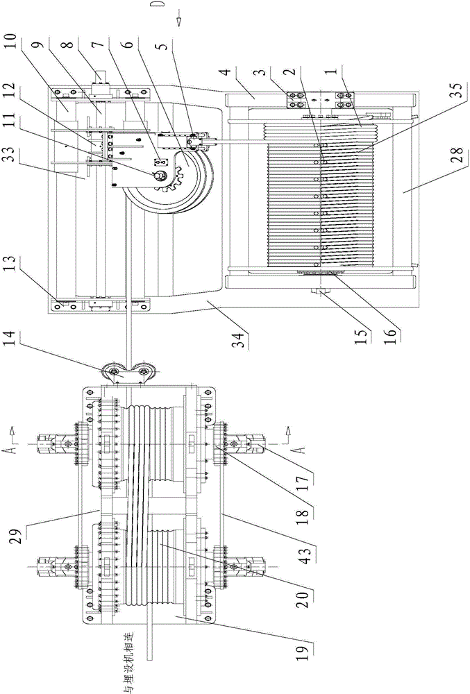 Retractable towing winch of submarine cable embedding machine