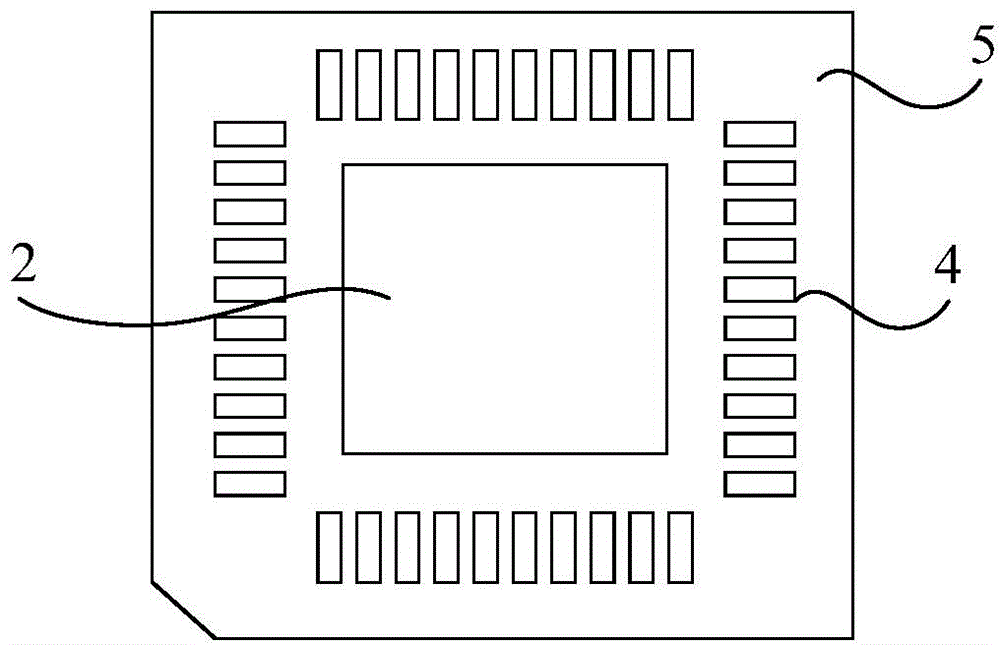 PCB (printed circuit board) heat-radiation soldering pad used for QFN (quad flat no-lead package) chip, and QFN chip and PCB soldering method