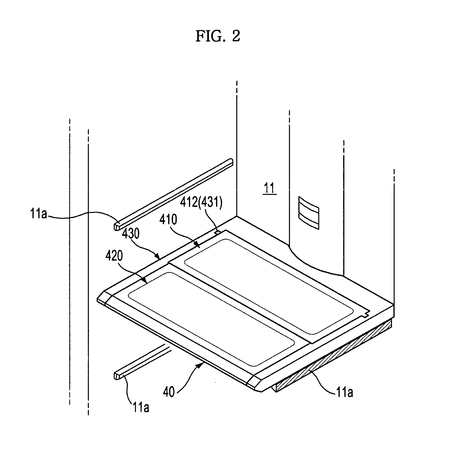 Variable shelf and refrigerator having the same