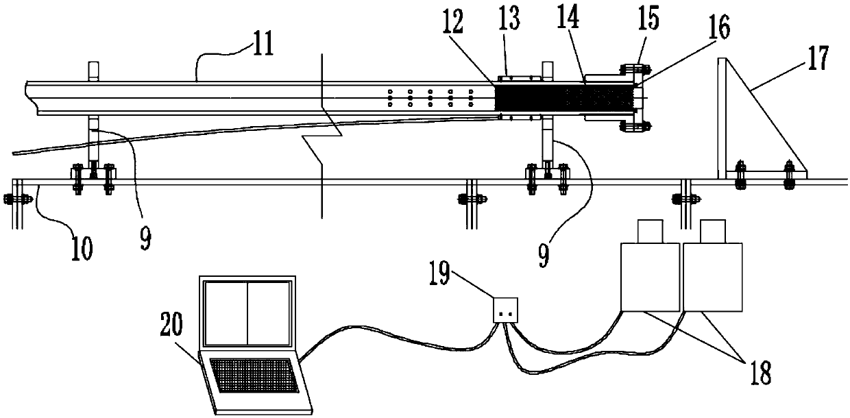 Impact test device and method used for rock or concrete test sample