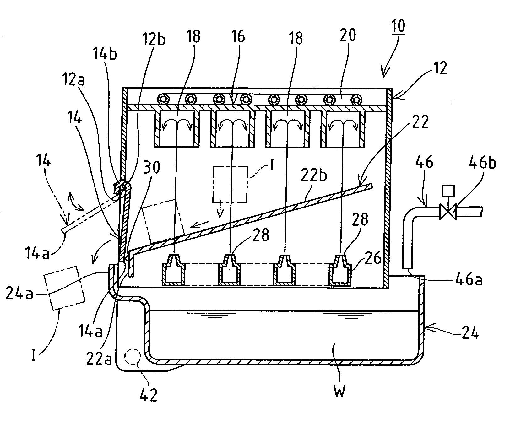 Ice discharging structure of ice making mechanism