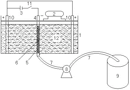 Method and device for solidifying sludge by virtue of vacuum electric osmosis combined dynamic load