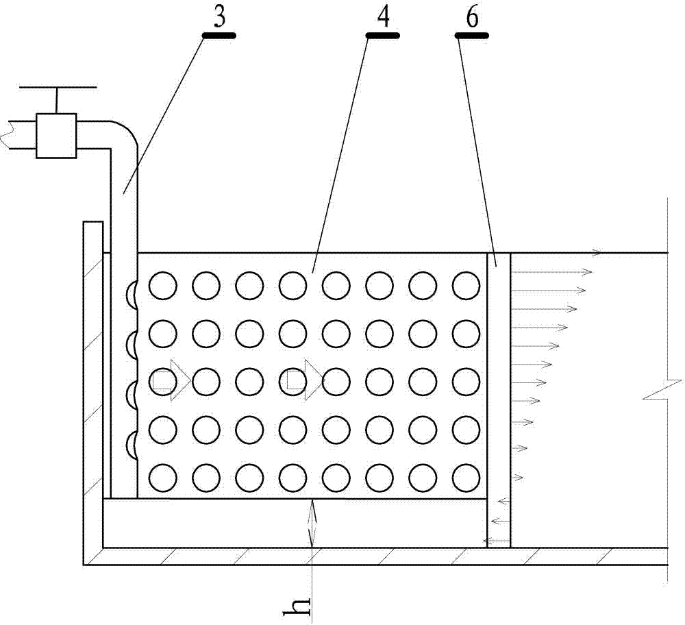 Water supply device with different-temperature water layering flowing simulation function