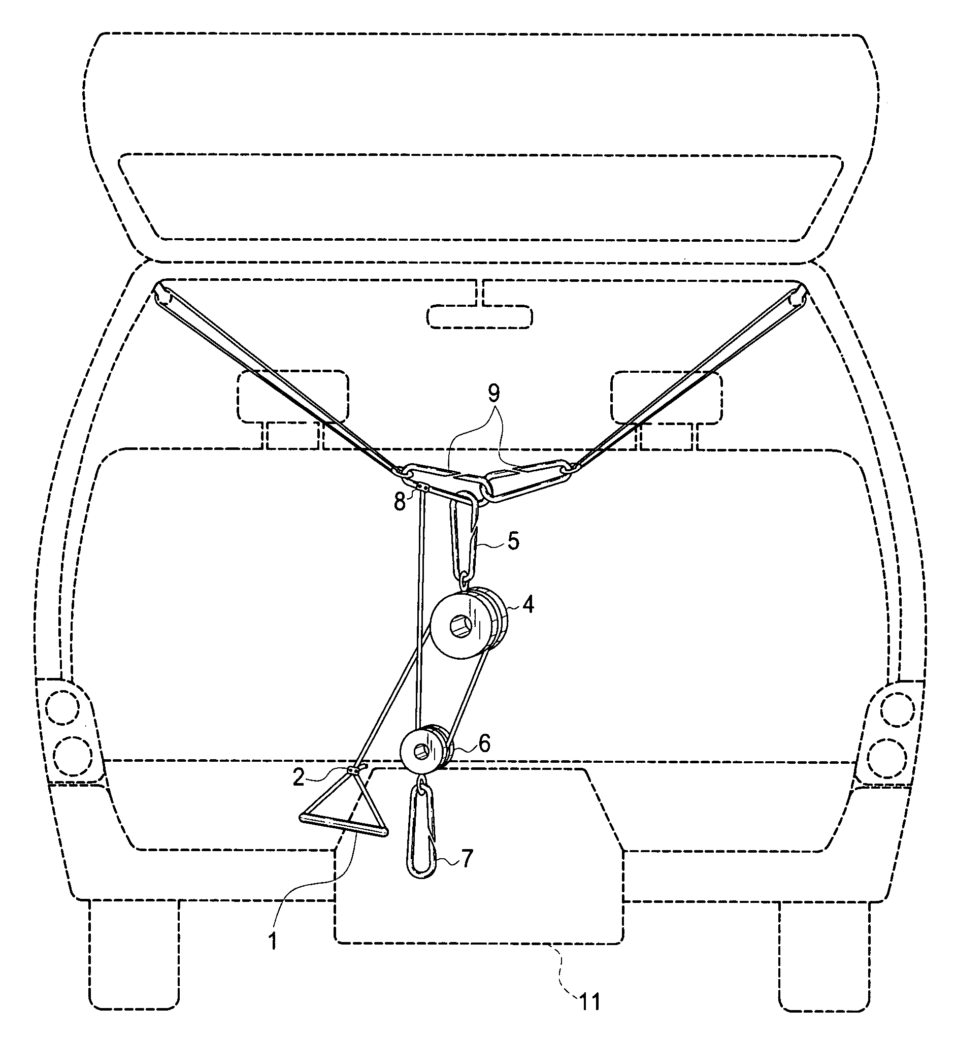 Apparatus and method to facilitate loading and unloading of passenger vehicle cargo