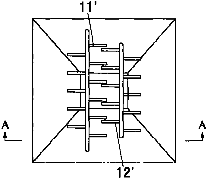 Pneumatic conveying device for conveying laminar materials