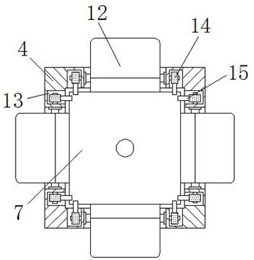 Automatic feeding device capable of effectively reducing eutrophication of aquaculture environment