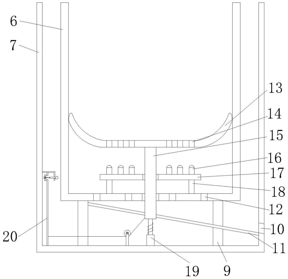 Camellia oleifera crushing device