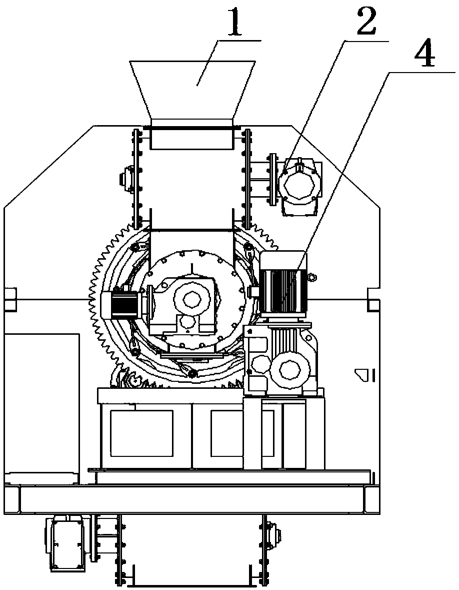 External thermal rotary organic contaminated soil thermal desorption device with inner tube bundle