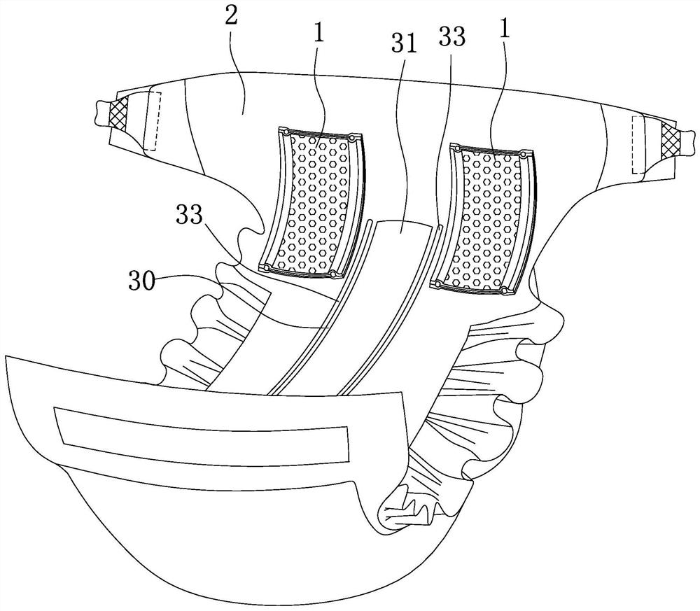 Preparation method of hip-protecting paper diaper