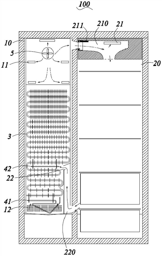 Refrigerator and defrosting control method thereof