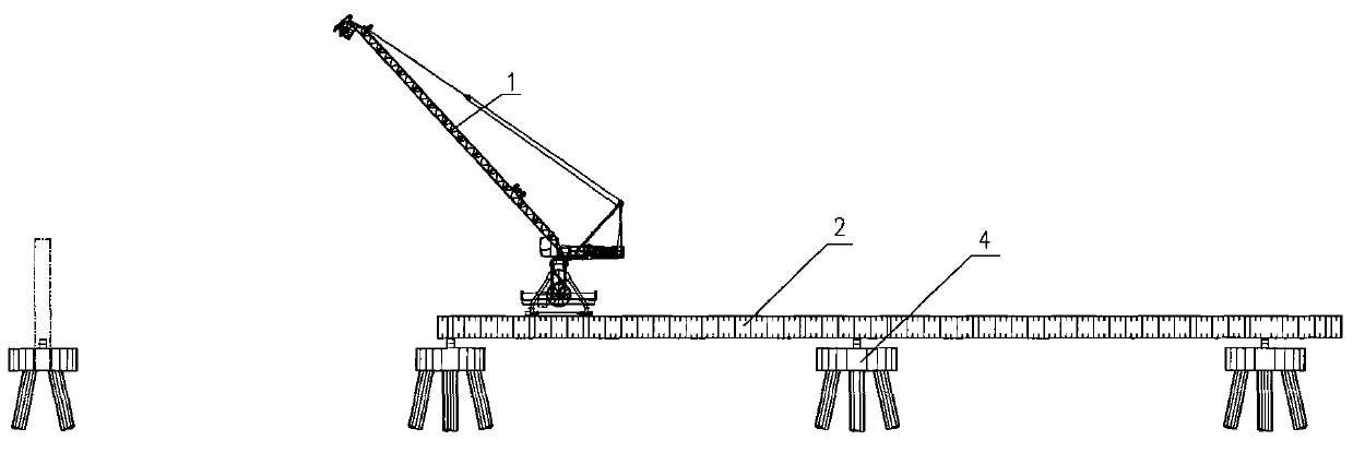 Offshore auxiliary construction platform device and using method thereof