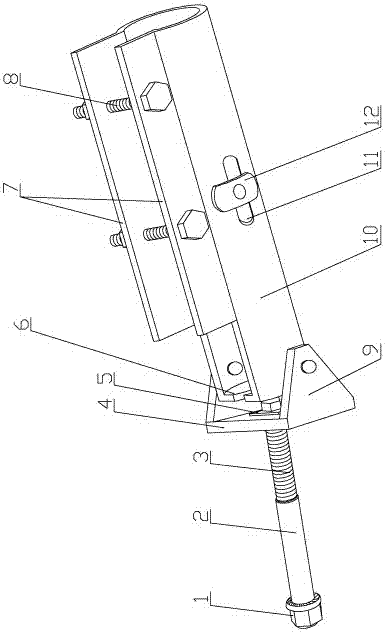 A hoop type non-slip universal wall connecting piece with anti-slip block