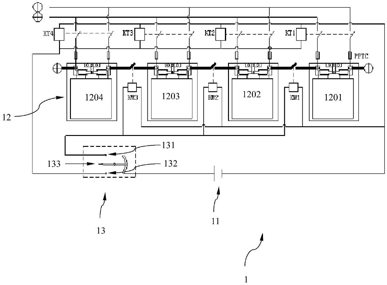 A battery series-parallel circuit fast switching device and switching method