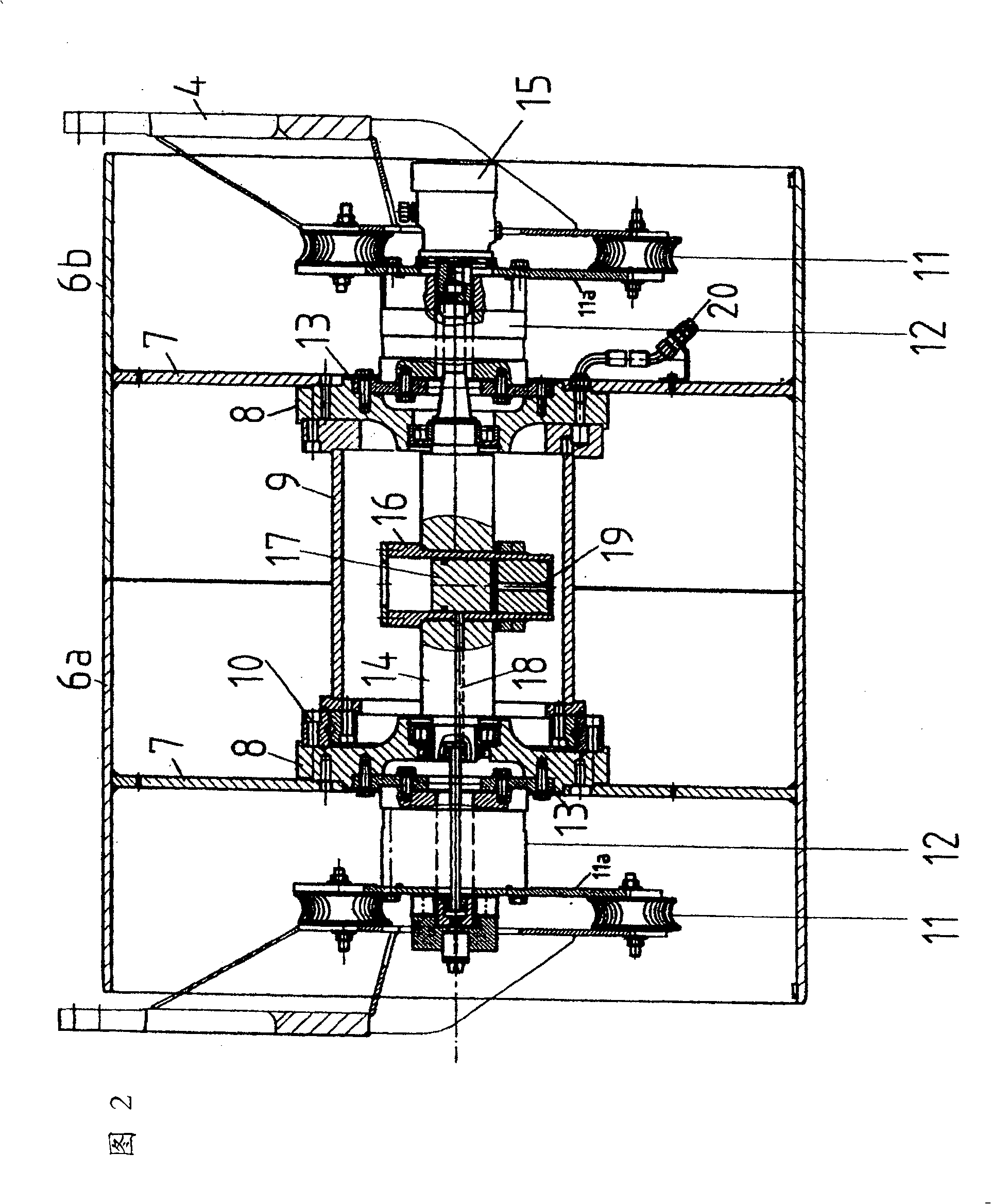 Compacting roller