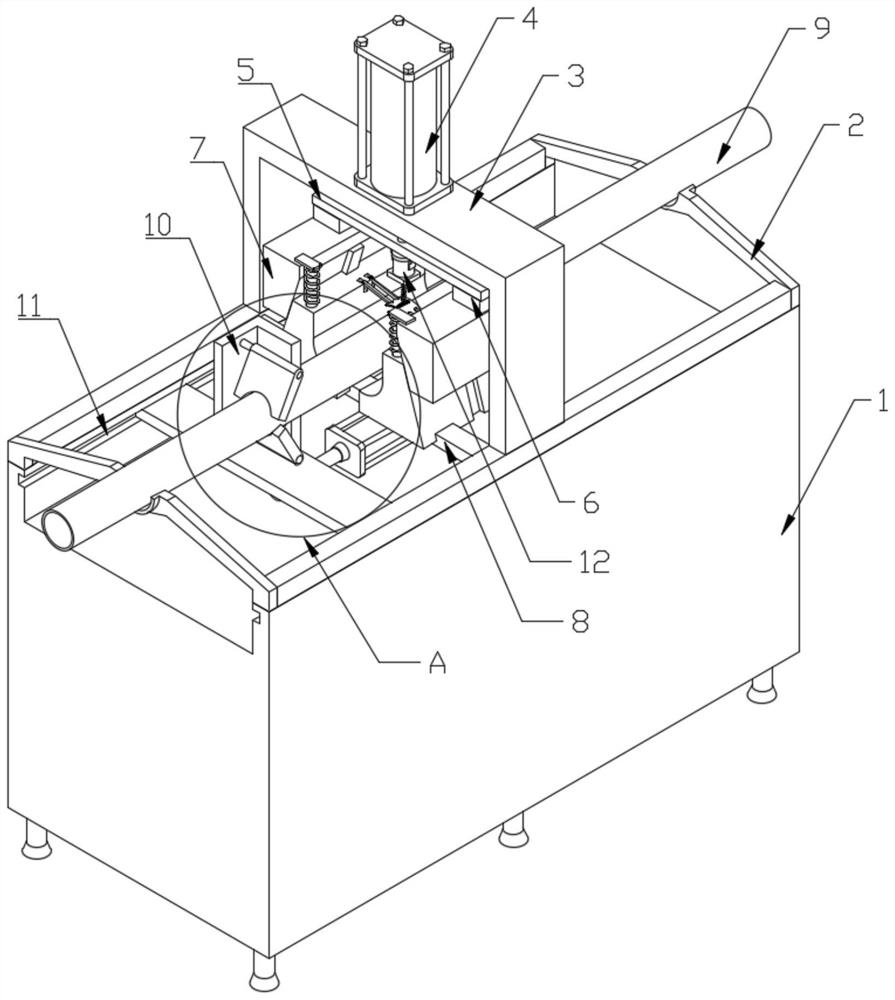 Outer wall hole forming process for PVC pipe machining