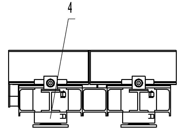 Walking type incremental launching device and bridge incremental launching construction method using same