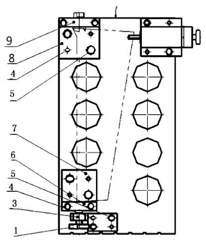 Self-adaptive angle accurate positioning and clamping device for adjustable blade