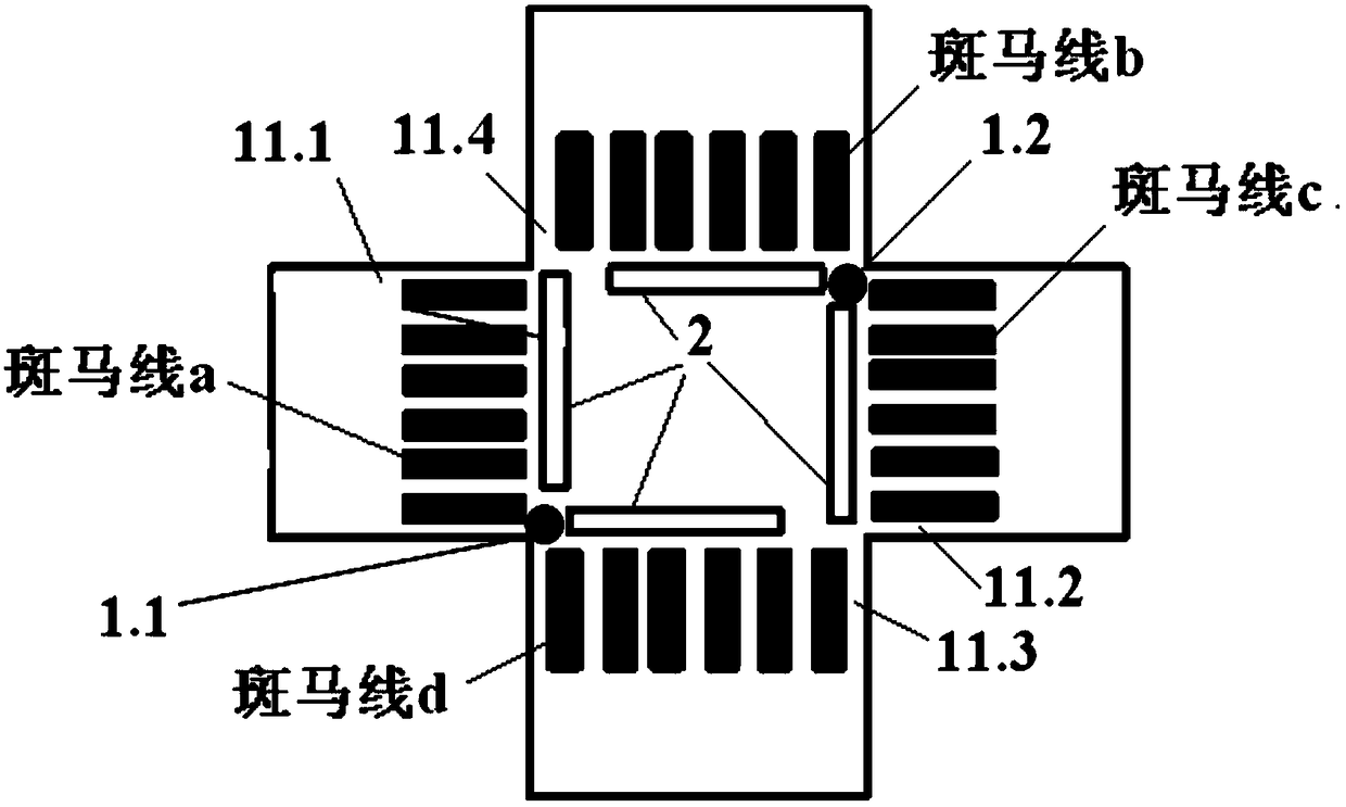 A traffic intersection intelligent deceleration system and its application method