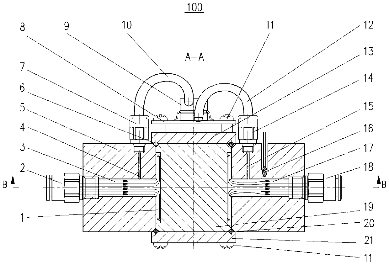 A thin-walled cylindrical centrifugal gas flowmeter