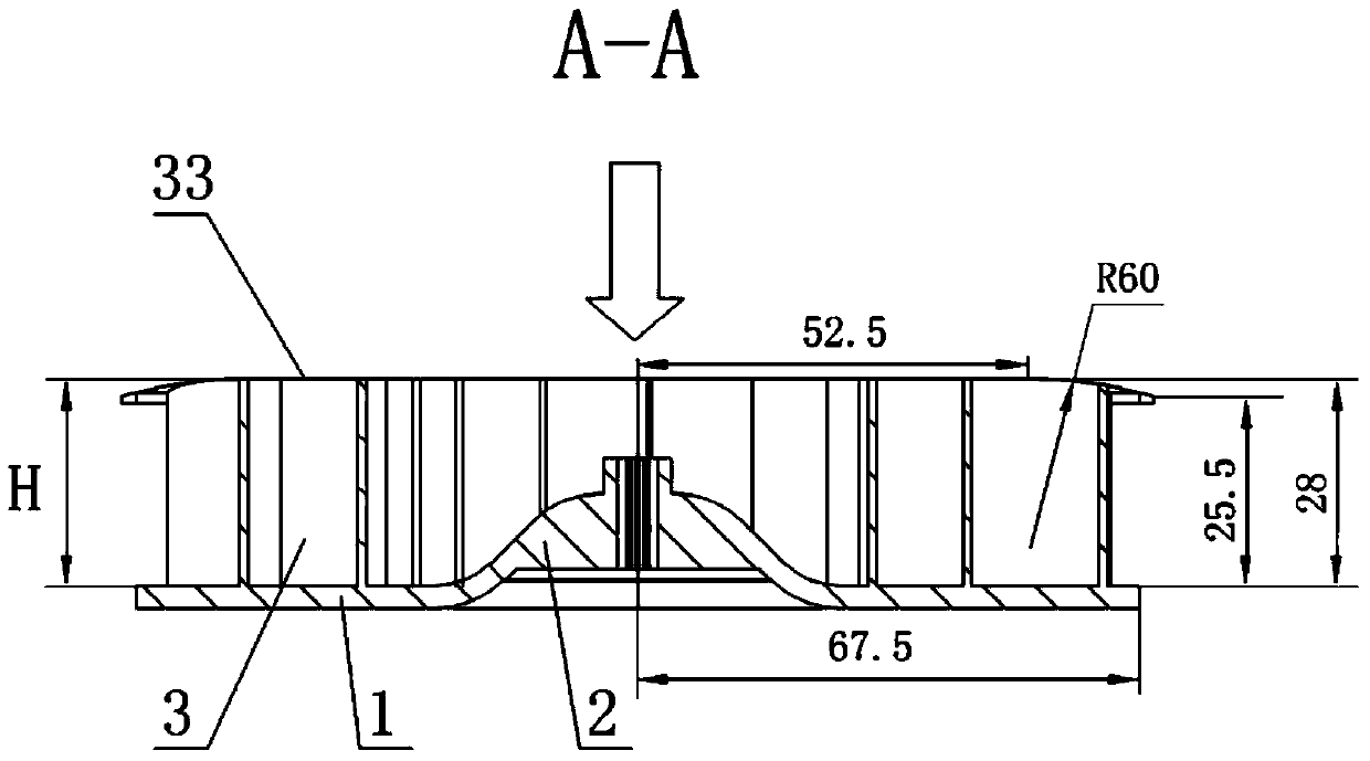 Centrifugal fan and refrigerator using fan