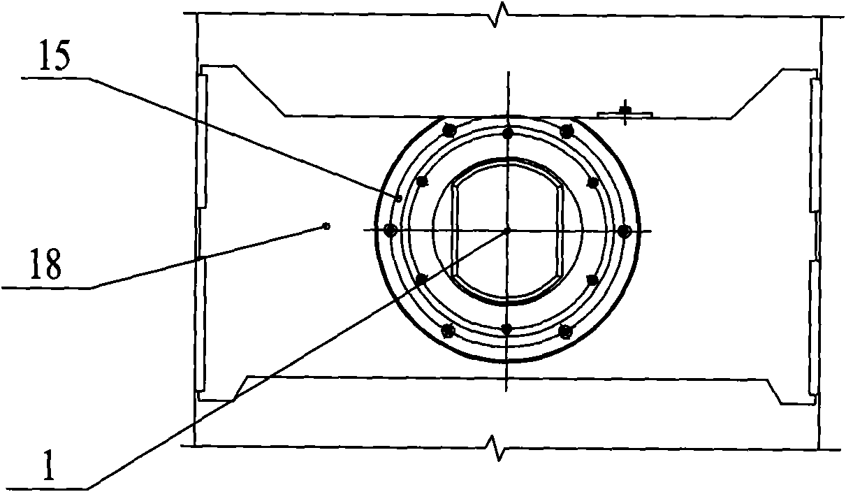 Device for drawing intermediate roll of eighteen-roll cold-rolling mill