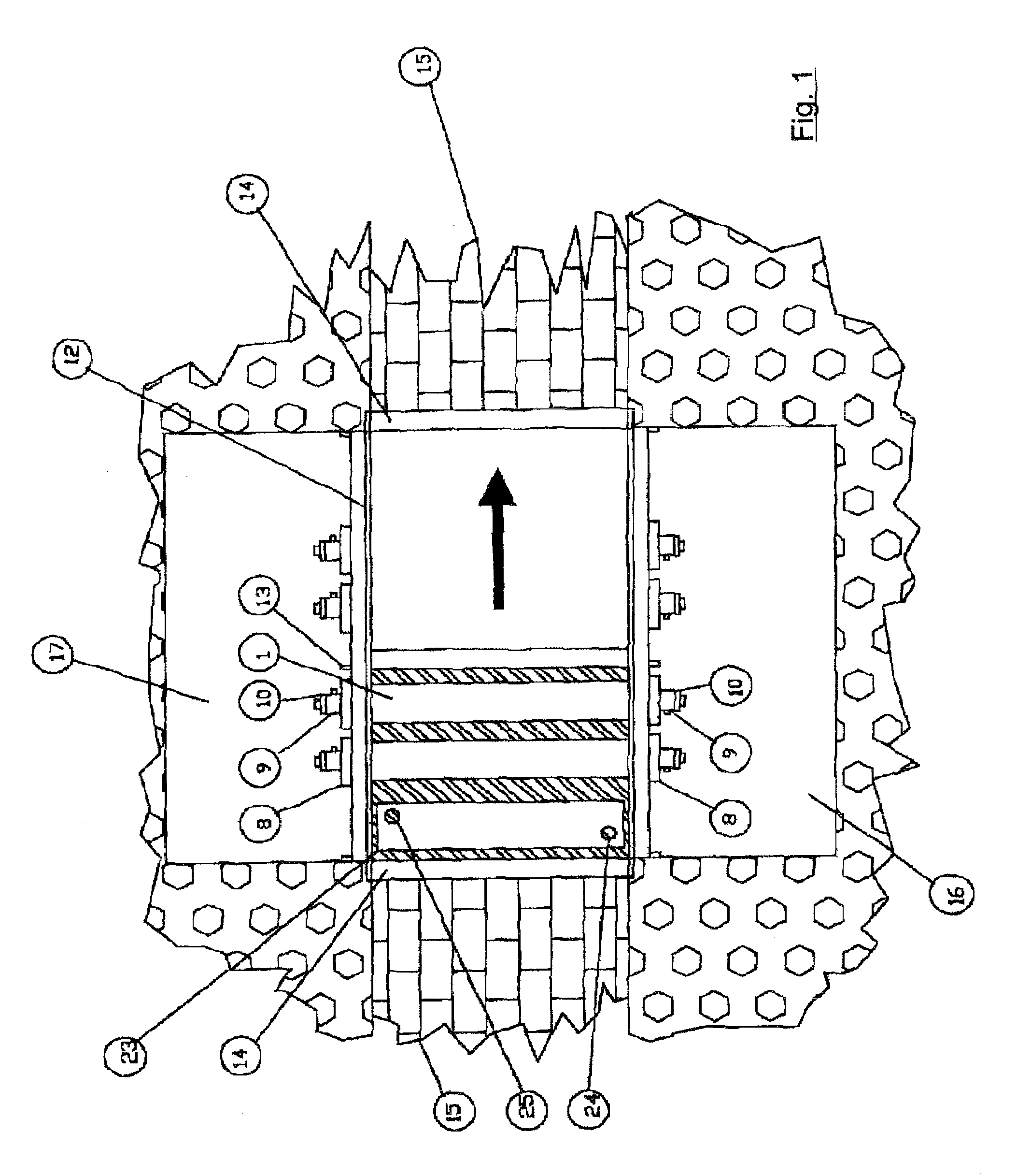 Device for irradiating liquids with UV radiation in a throughflow