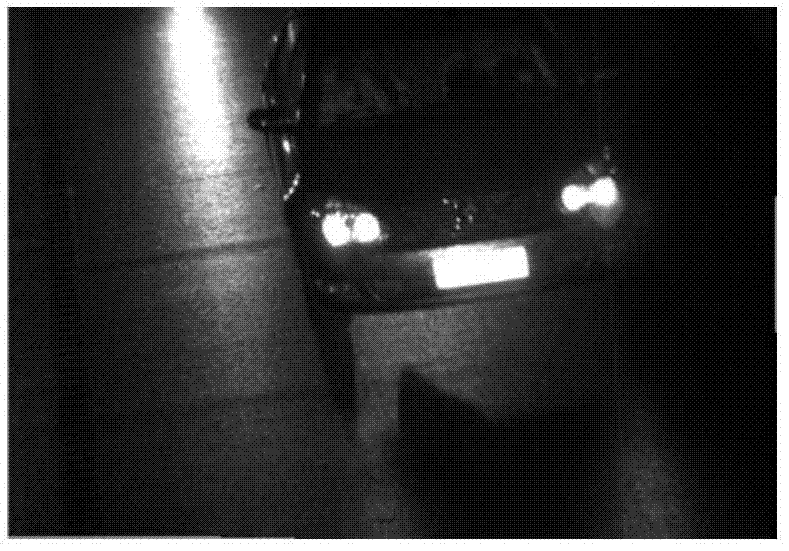 On-state judging method of headlights on full beam of night-driving cars based on morphological characteristics