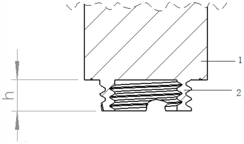 Additive stirring head with small shaft shoulder acting area and high specific surface area stirring needle