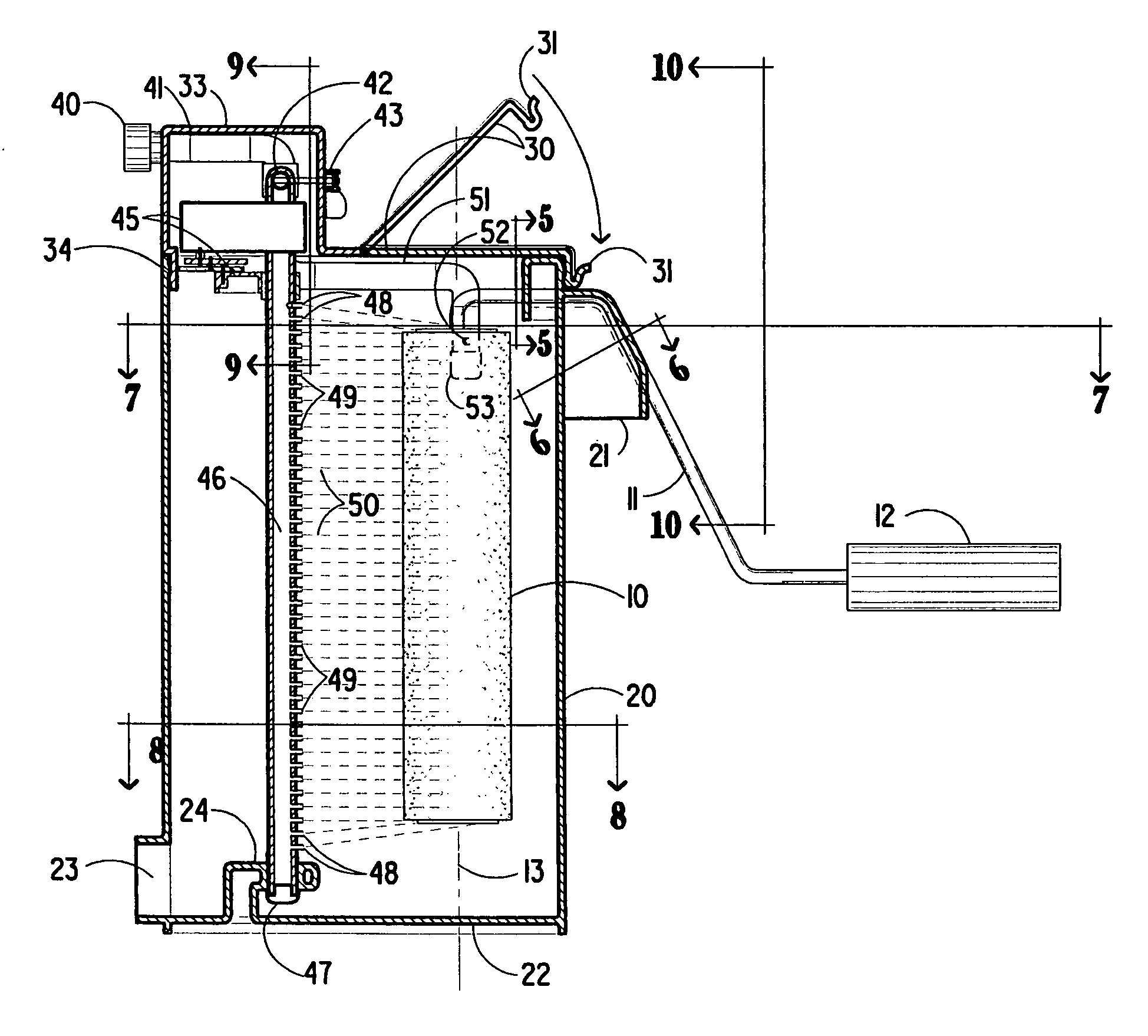 Cleaning device for paint rollers