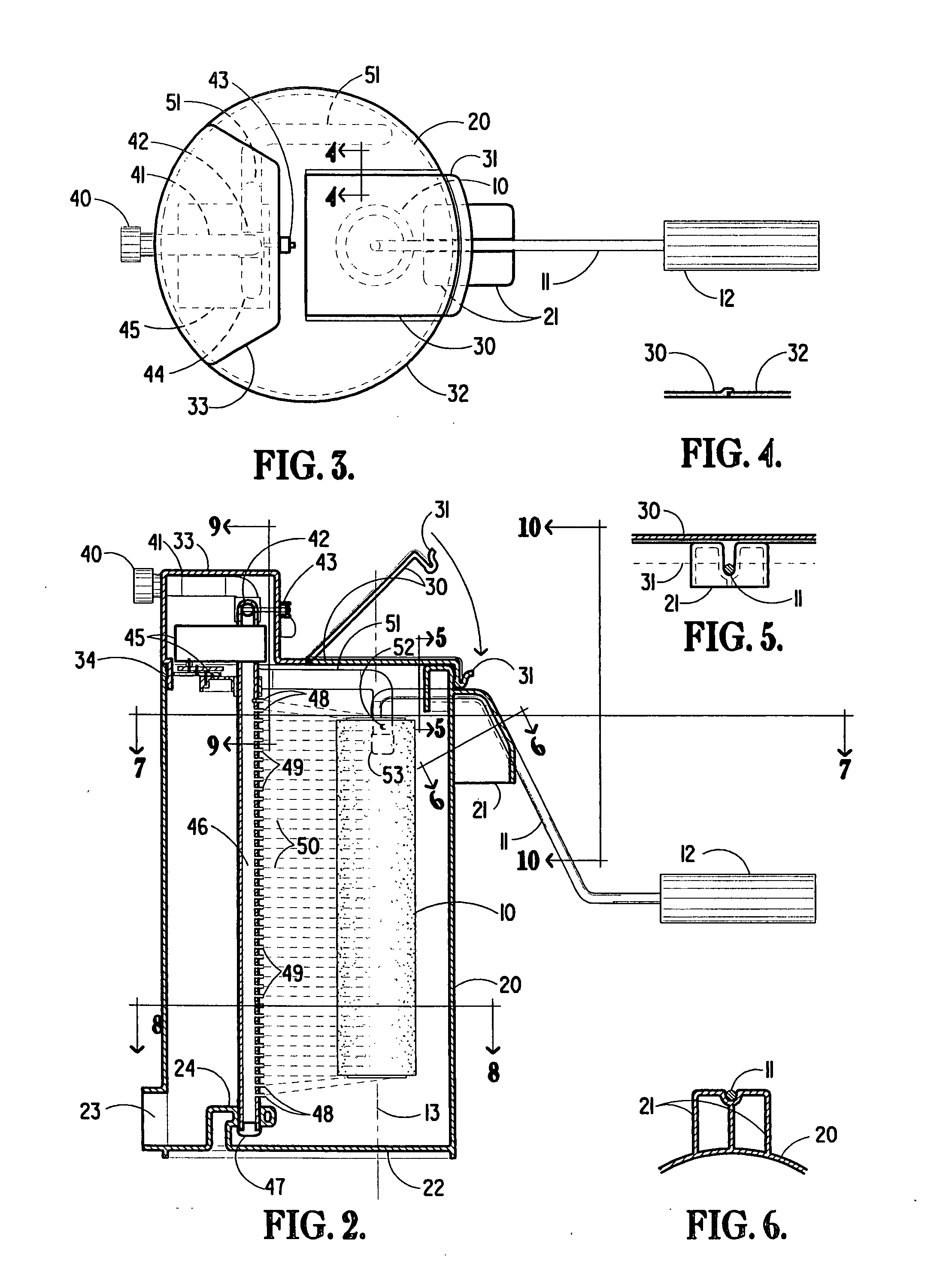 Cleaning device for paint rollers