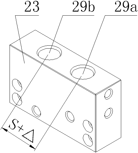 Center distance-variable gearbox drive calibrating device