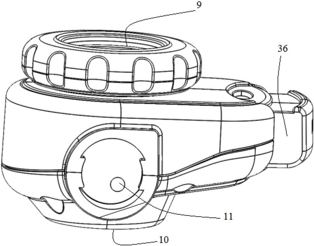 Water switching device and water purifier host thereof