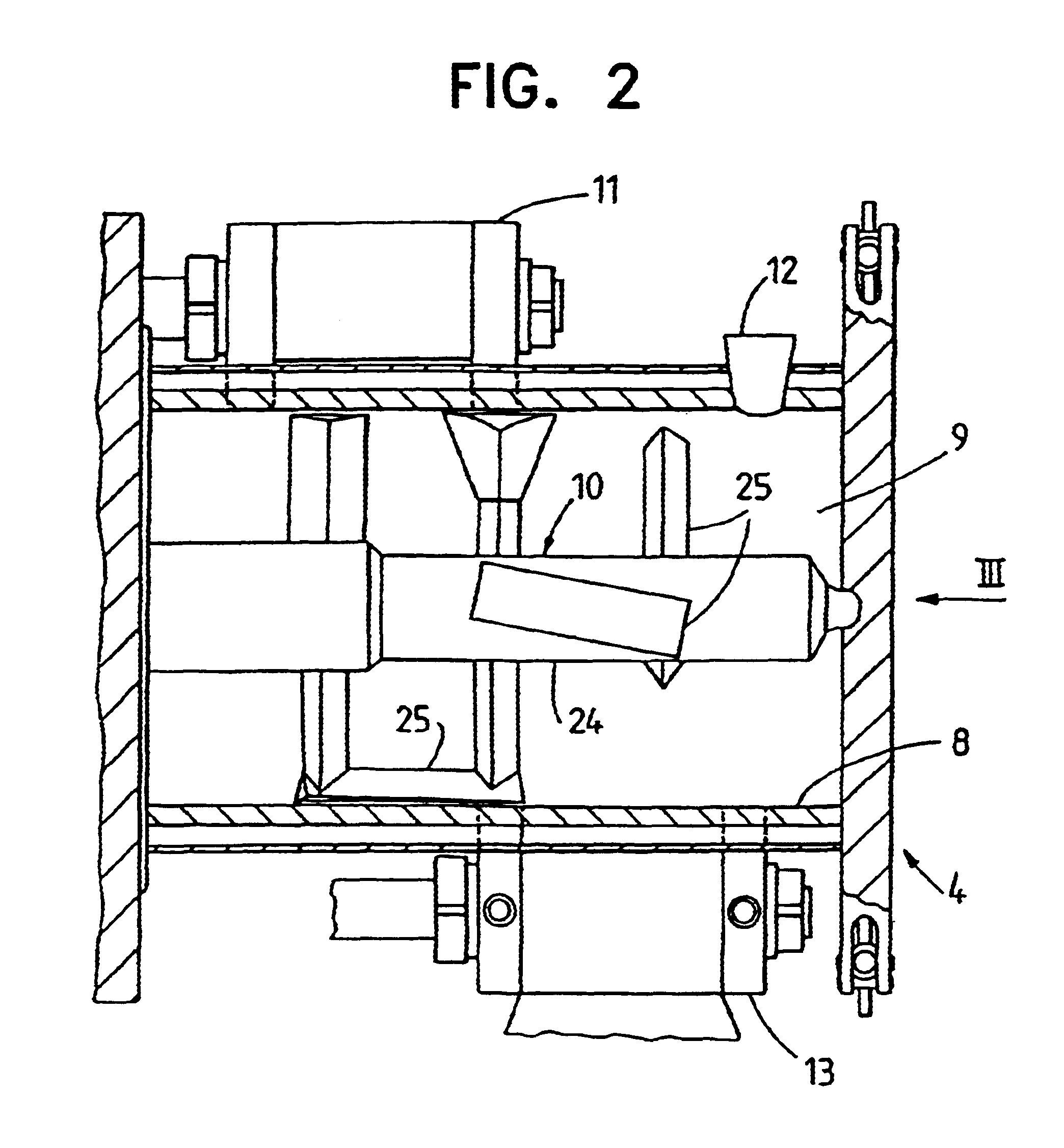 Quasi-continuous treatment of particulate materials with cleansing nozzle system