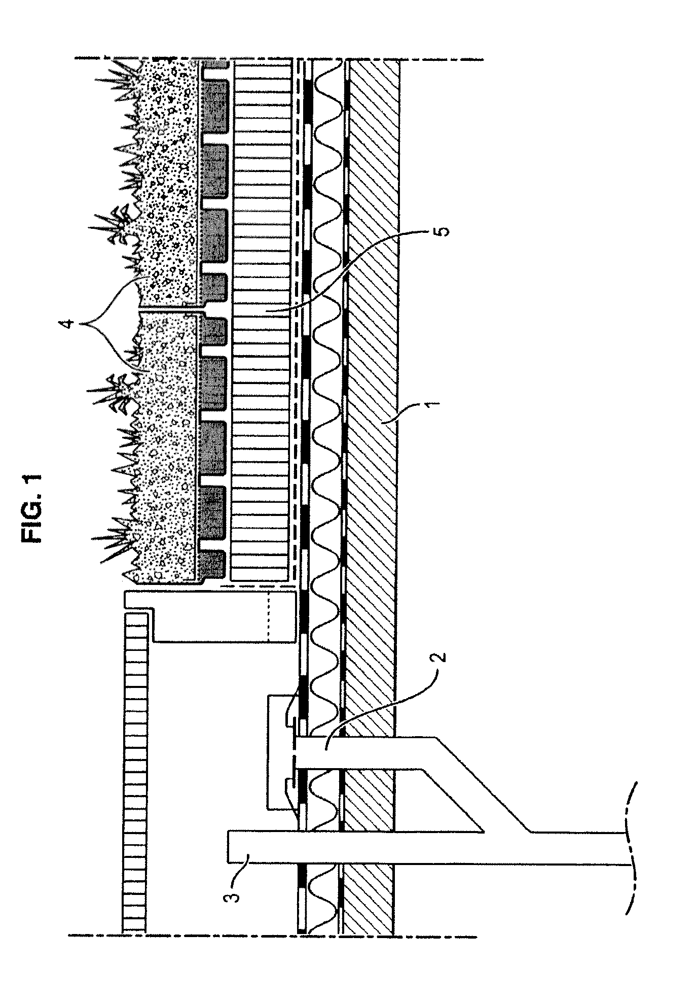 Container for temporarily holding water on the roof of a building with a controlled leakage rate