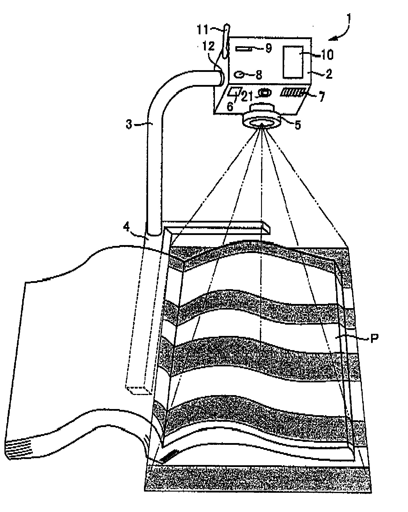 Three-dimensional object information acquisition using patterned light projection with optimized image-thresholding