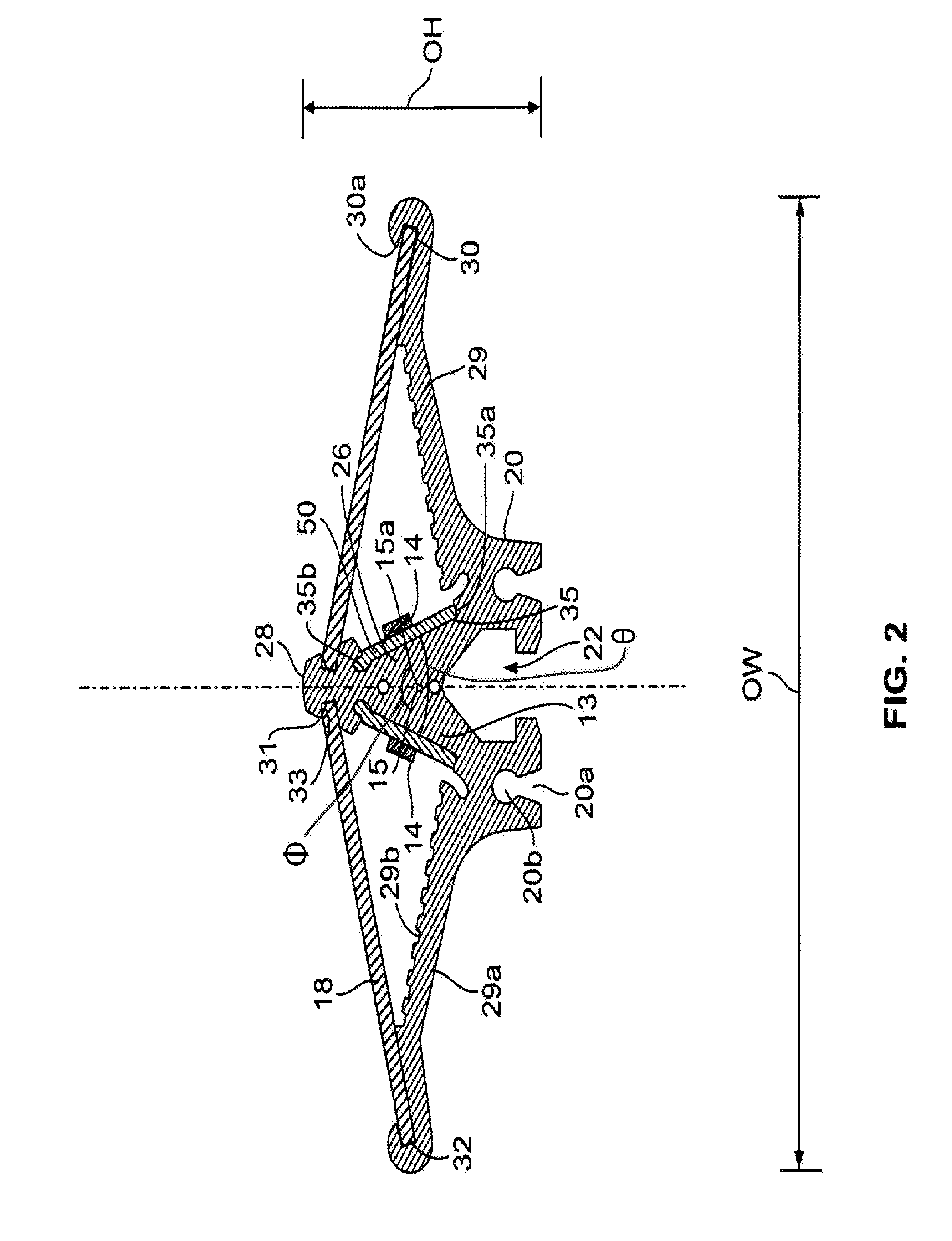 Low-profile elongated LED light fixture