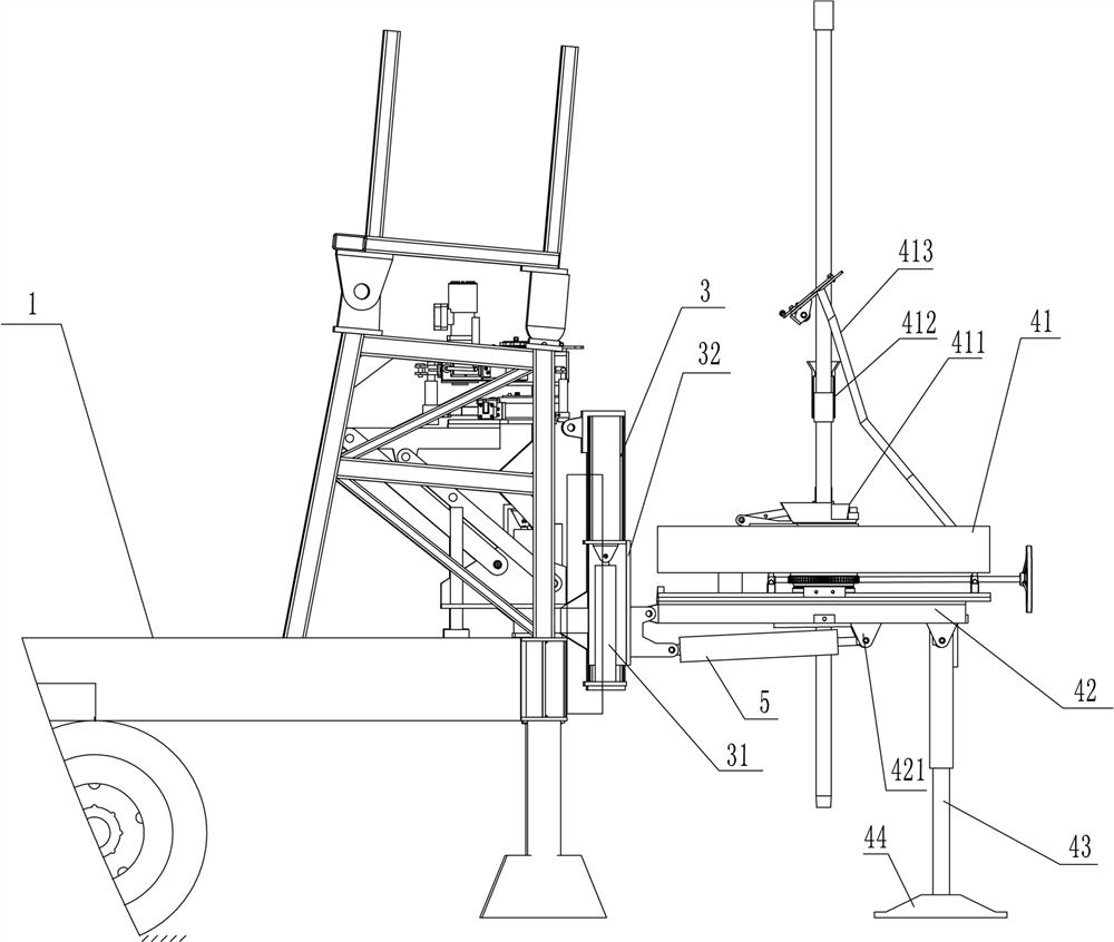 Environment-friendly automatic operation platform integrated with workover main engine and usage method