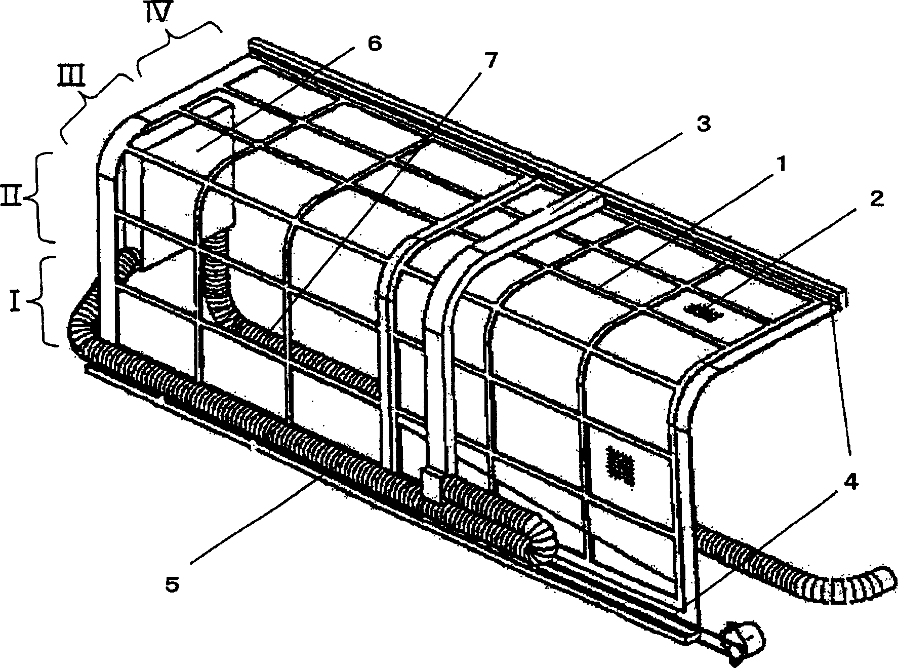 Air conditioner with indoor unit with automatic cleaning air filter