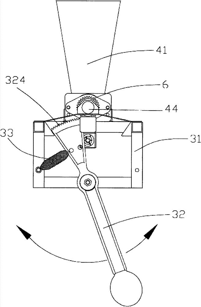 Intelligent self-powered livestock feeding system